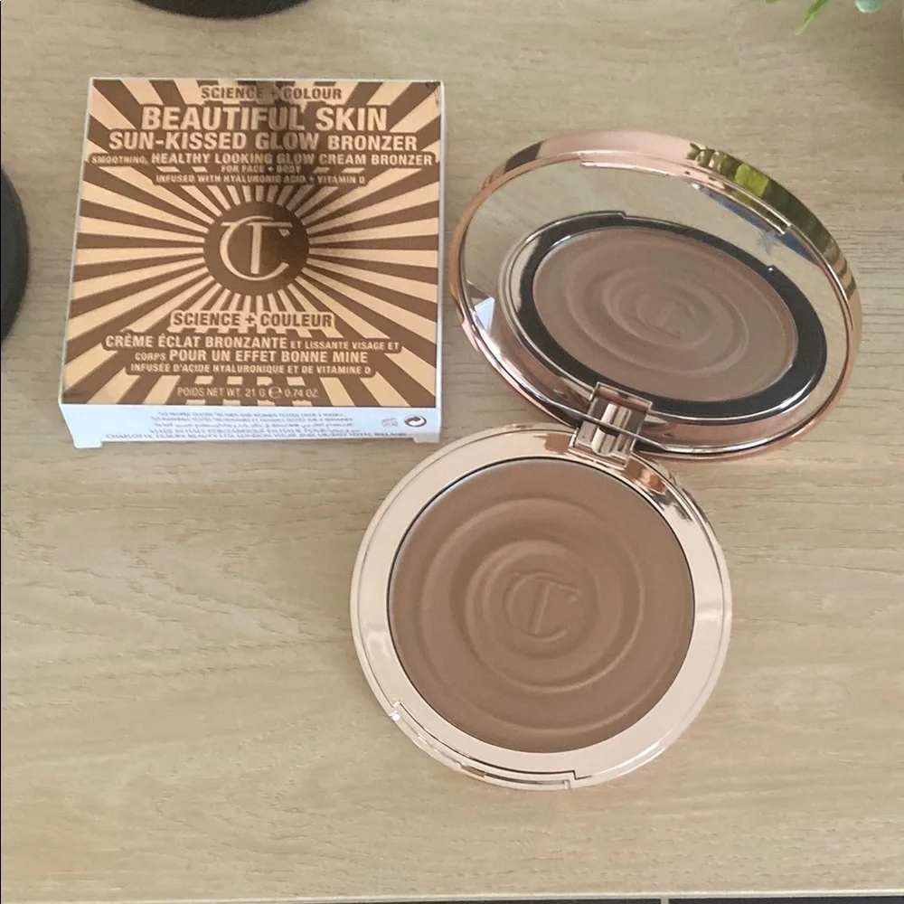 Charlotte Tilbury Sun-Kissed Glow Cream Bronzer Shade Fair NWT